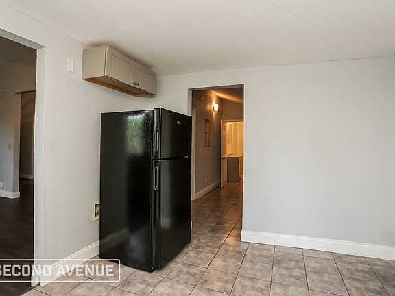 5th image of 1619 Whitner St