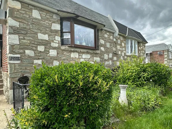 2016 Gorman St, Philadelphia, PA 19116