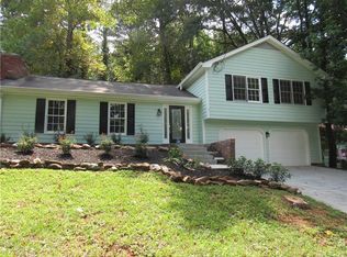 1755 Rhett Butler Dr, Lilburn, GA 30047