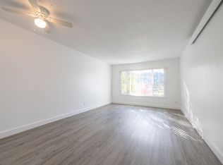 Bridgeview Apartments, Portland, OR 97203