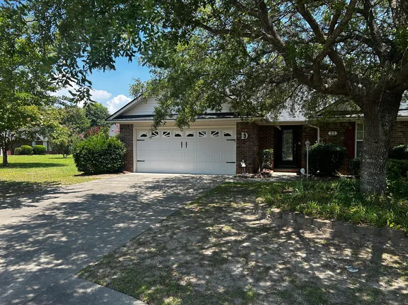 22 Beacon Ct, Sumter, SC 29154