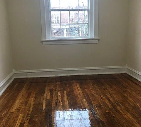 5th image of 1106 W Grace St APT 5