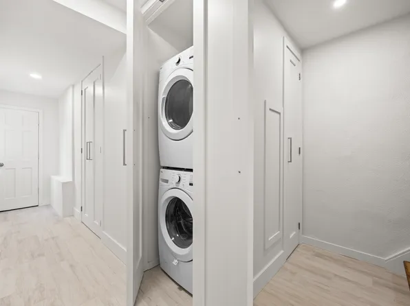 2567 East 29th Street image 18 of 31