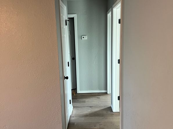 15047 S Xenophen Ave W