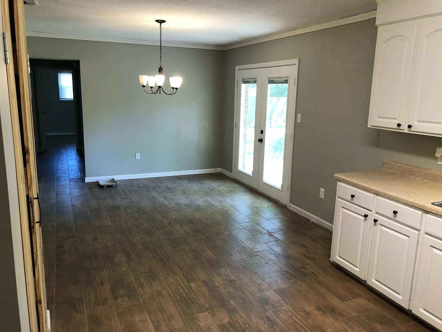 3 Bed/2 Bath for rent in Madison! — Photo 3