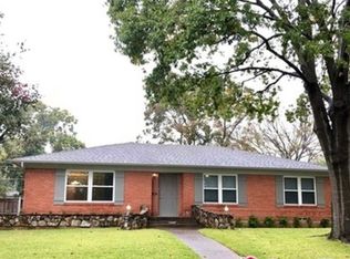 9907 Ridgehaven Dr, Dallas, TX 75238