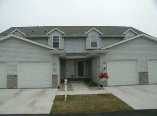 3415 Queen Dr SW UNIT C, Cedar Rapids, IA 52404