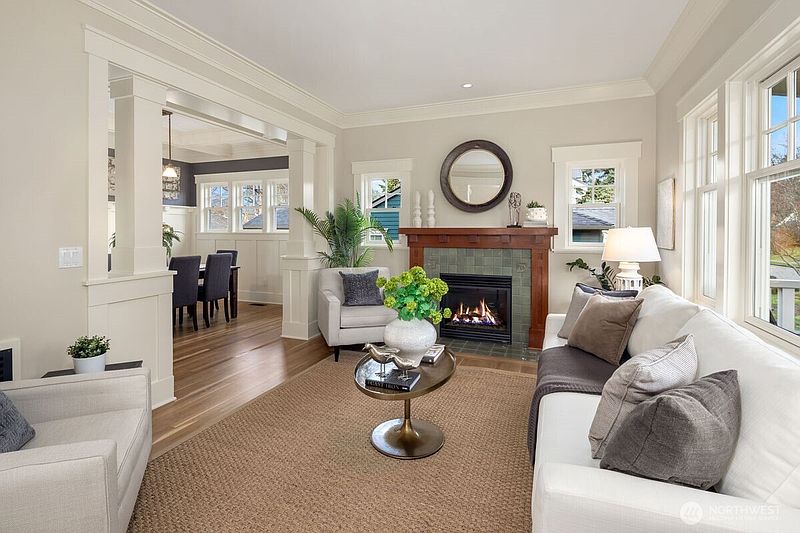 5th image of 5113 47th Avenue NE