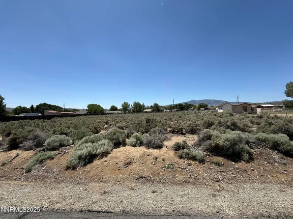 11870 Mistletoe St, Reno, NV 89506