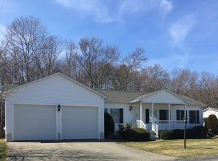 48 Brookstone Dr, Bridgewater, MA 02324