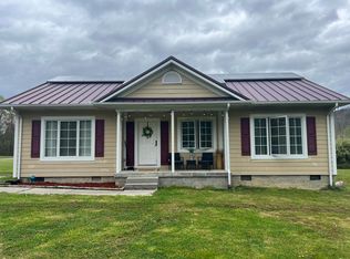 56 Green Valley Rd, Williamsburg, KY 40769