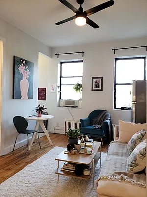 Rented by Signature Property Realty | media 26