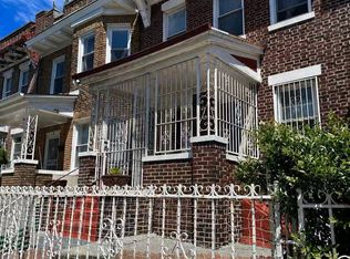 19 Campus Pl, Brooklyn, NY 11208