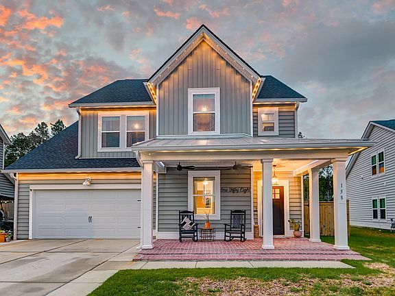 3rd image of 158 Garden Lily Ln