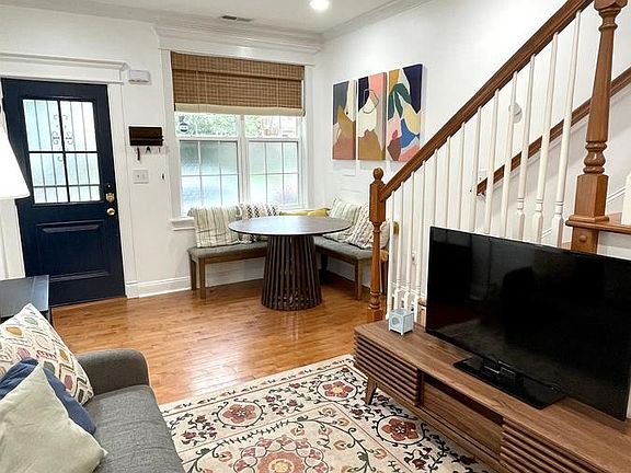 5th image of 1656 Kramer St NE