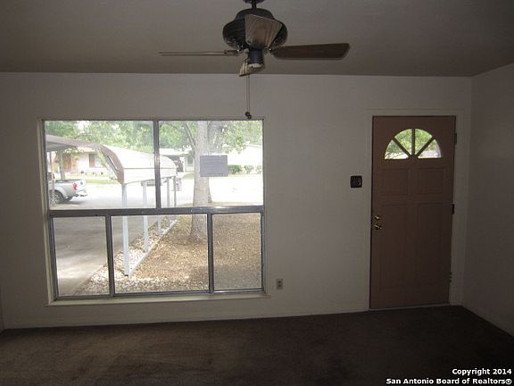 5th image of 438 E Congress Ave