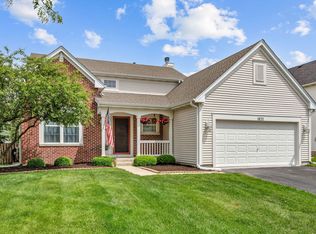 1832 Stirling Ln, Montgomery, IL 60538