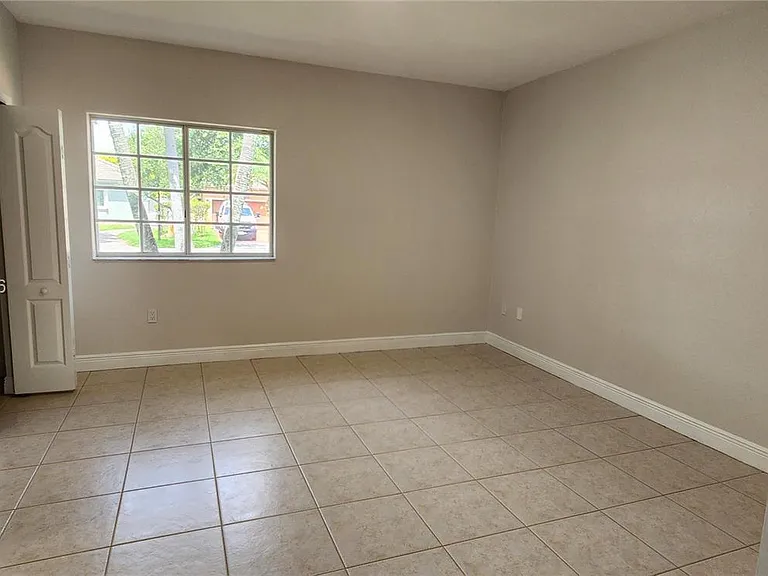 16507 NW 91st Ave — Photo 9