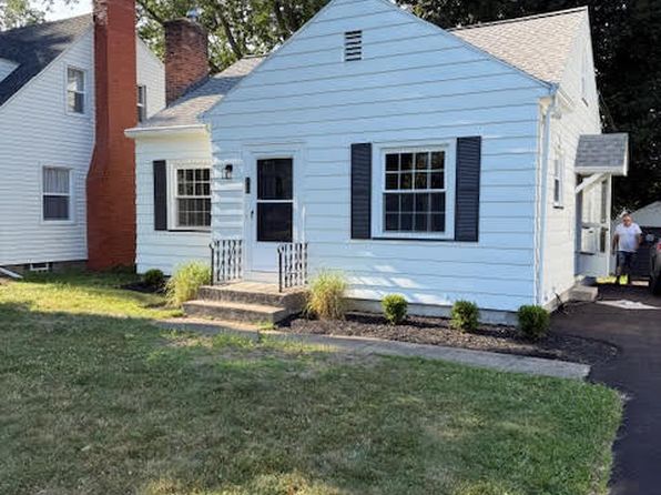 558 Eaton Rd