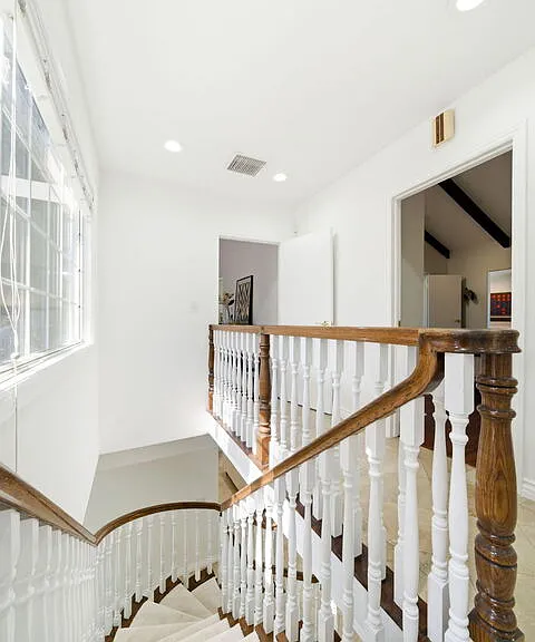 4115 Laurelgrove Ave — Photo 29