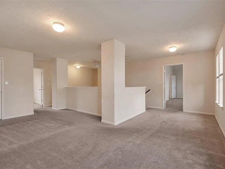 146 Horn Ct — Photo 14