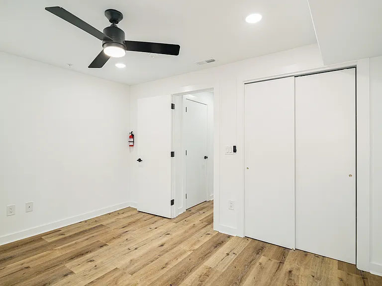 2620 Federal St #1 — Photo 12