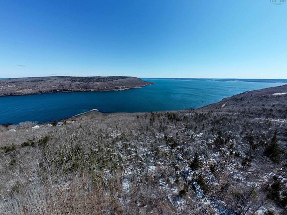 4th image of Lighthouse Rd