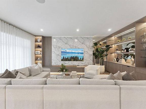 5th image of 621 Huntington Ave