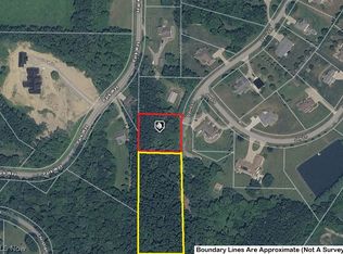 16703 Davis Dr, East Liverpool, OH 43920