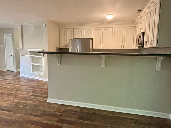 4th image of 5314 Hadrian Dr
