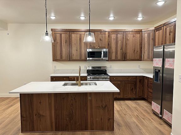 2nd image of 1583 N Ravens Best Cir