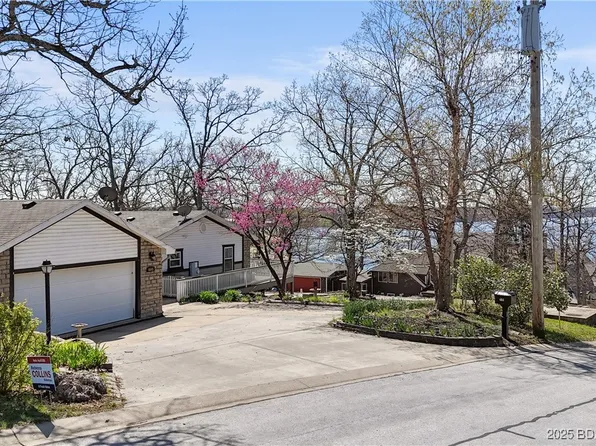 4645 Harbor Heights Ln, Osage Beach, MO 65065