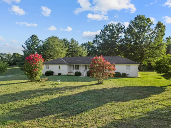 2812 Catawba Rd, Troutville, VA 24175