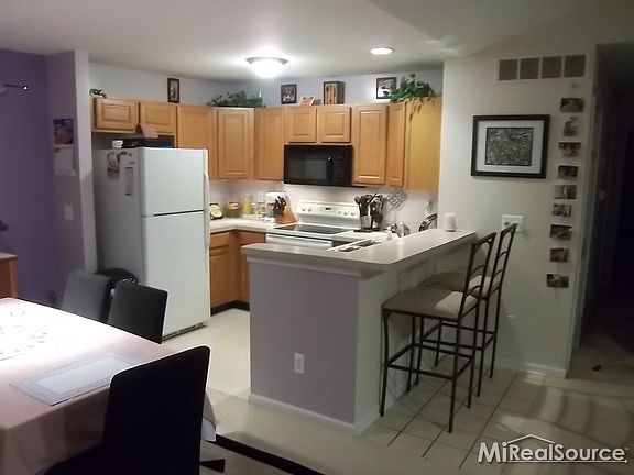 5th image of 43145 Woodbridge Dr