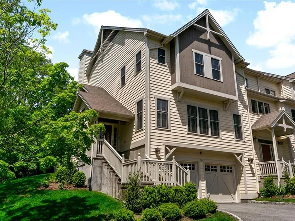 28 Landing Drive, Dobbs Ferry, NY 10522