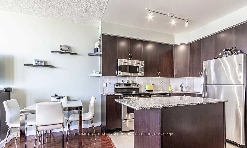 2 bed, $2,400 — Photo 3