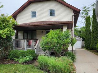 1814 S 10th St, Manitowoc, WI 54220