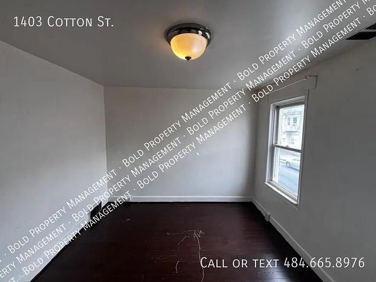 1403 Cotton St — Photo 5
