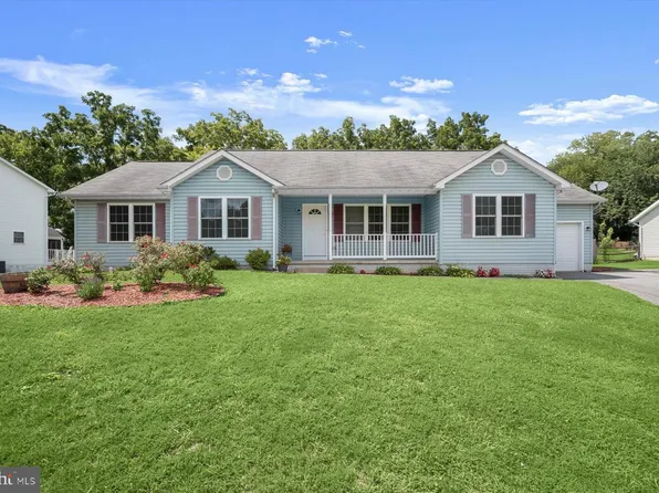 2828 Graybill Ct, New Windsor, MD 21776