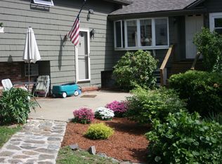 83 Standish Rd APT 1, Quincy, MA 02171
