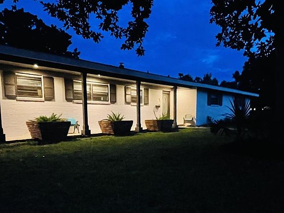 Exterior of Front Yard