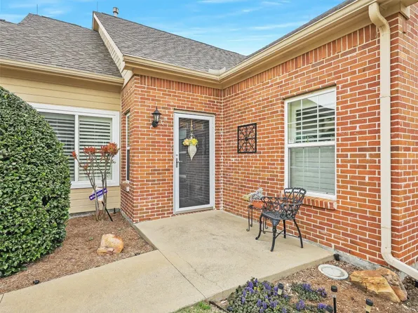 2601 Marsh Ln Unit 12, Plano, TX 75093