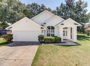 6900 Southwind Dr, Biloxi, MS 39532