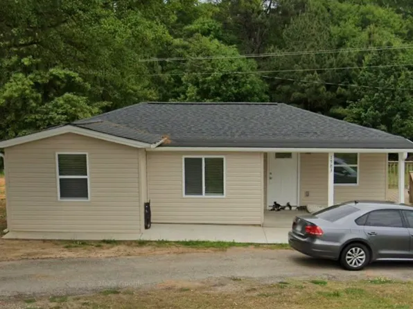 1583 Sandy Ford Rd, Chesnee, SC 29323