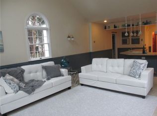 127 Hillside Ave, Metuchen, NJ 08840