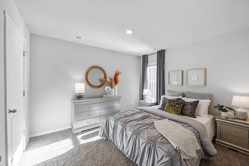 3 bed, 1400 sqft, $2,250 — Photo 4