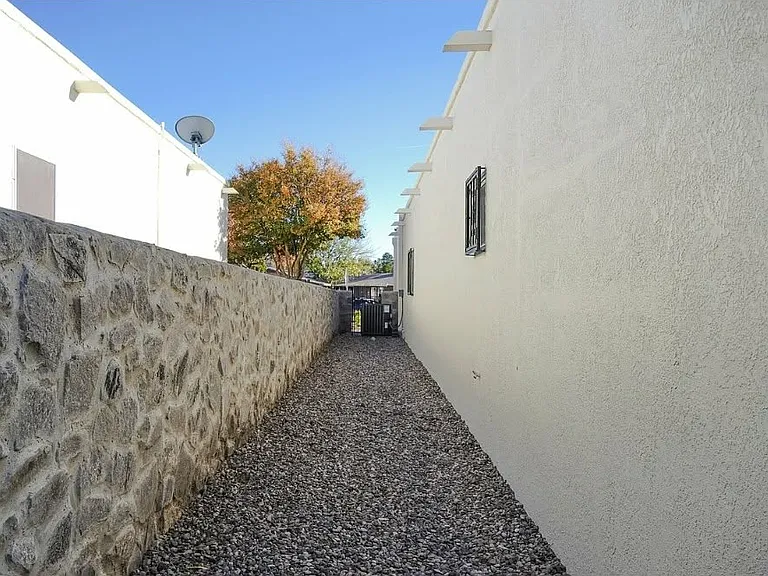 3107 Hillrise Dr — Photo 38