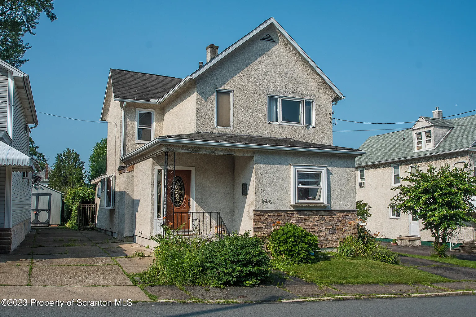 146 Potter St photo 1