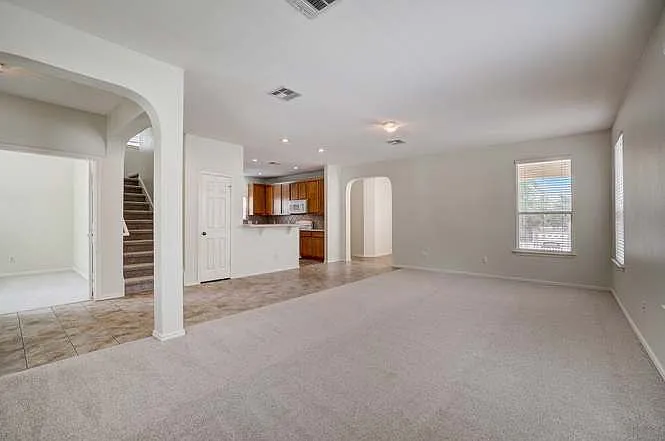 1115 Rawhide Trl — Photo 27