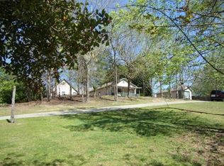 1981 Elm Tree Ter, Buford, GA 30518